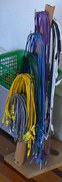 cableStand.jpg