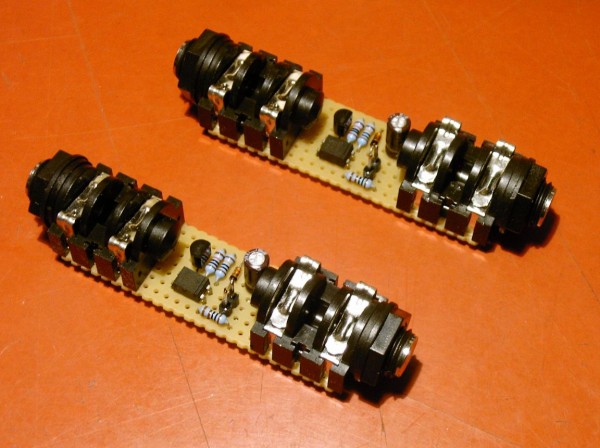 PSK DD2000 GATE-2-FOOTSWITCH converters - 01.jpg