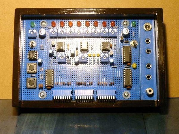 Blue Perf Sequencer - 02.jpg