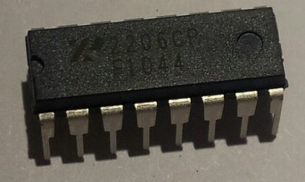 exar_xr2206.jpg