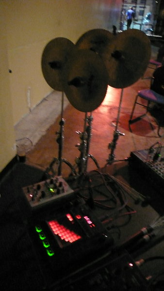 SPIKE_the_Percussionist-noiz-guest.JPG
